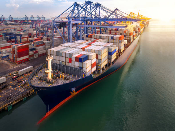 Vận chuyển đường biển trong dịch vụ ship hàng từ Singapore về Việt Nam với chi phí tối ưu cho doanh nghiệp